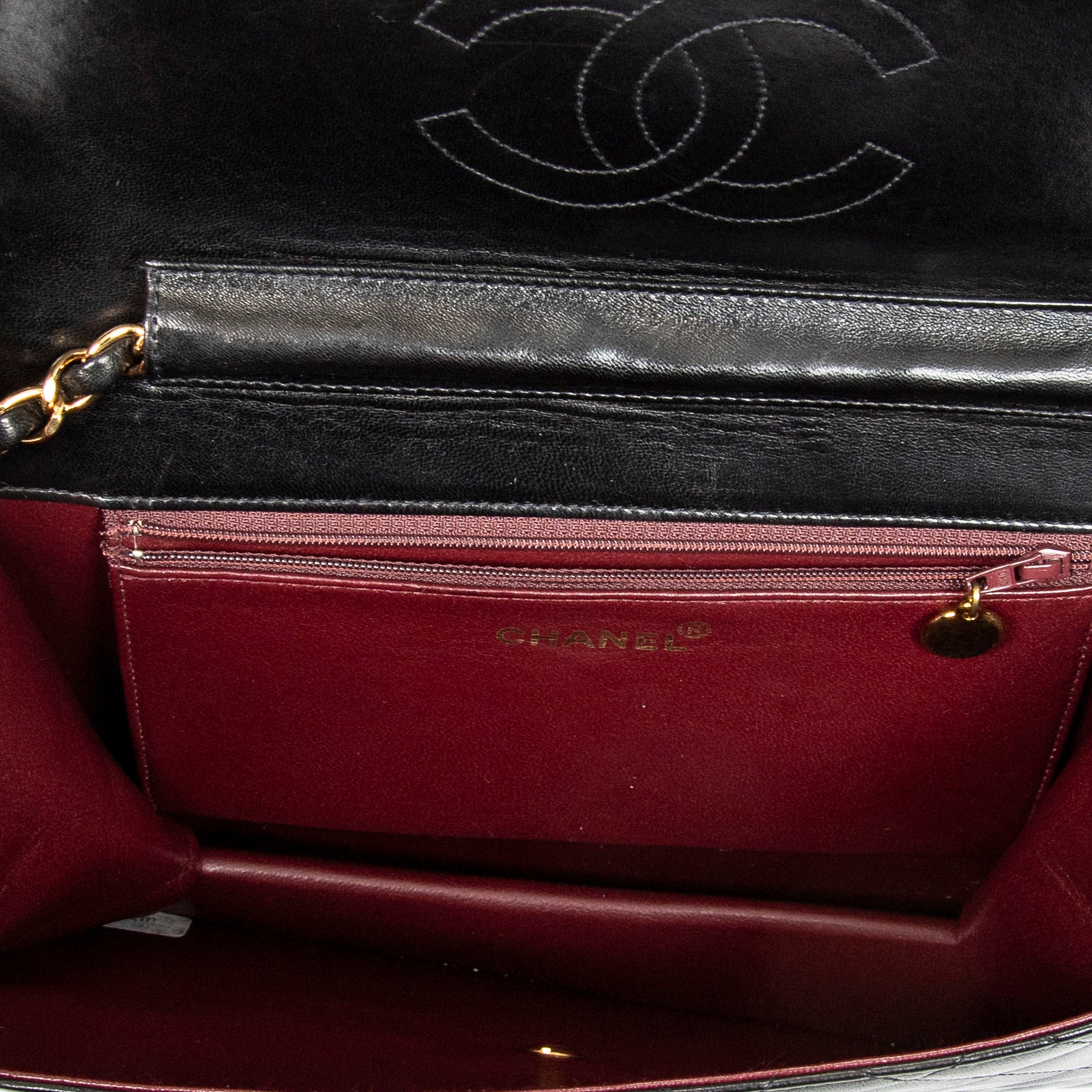 Shoulder Bag Vintage Push Lock Straight Flap Black Quilted Lambskin Leather