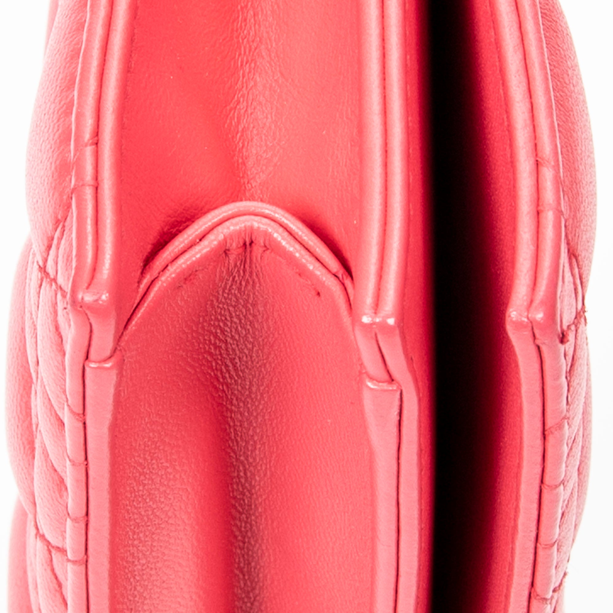 Shoulder Bag Cannage Chain Clutch Fuchsia Pink Cannage Lambskin Leather