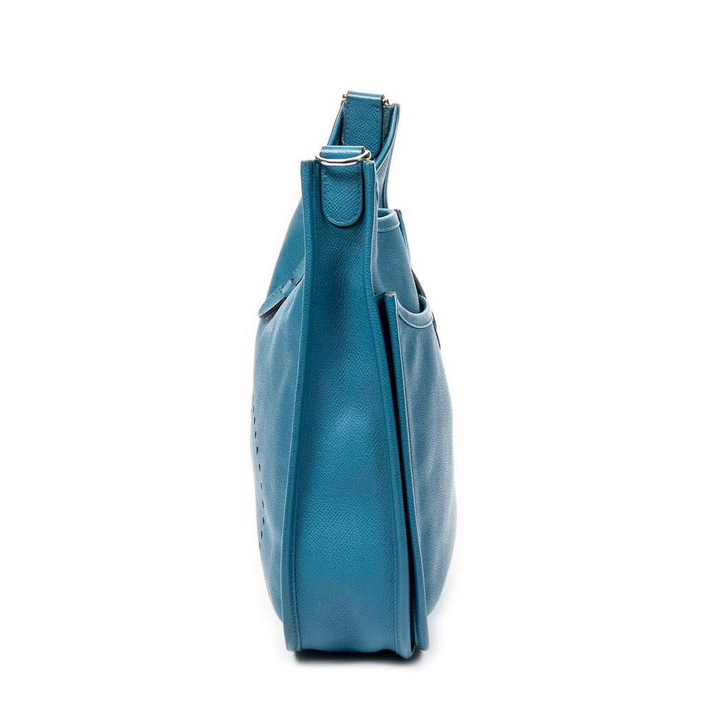 Shoulder Bag Evelyne III PM Bleu Colvert Epsom Leather
