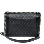 Bolso de Hombro Grande Niño Piel de Becerro Acolchada Negra