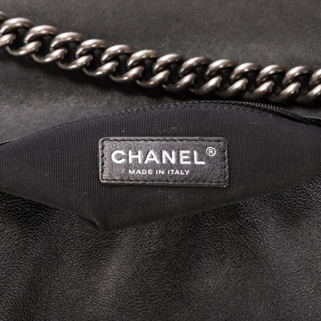 Shoulder Bag Large Boy Black Quilted Calfskin Leather