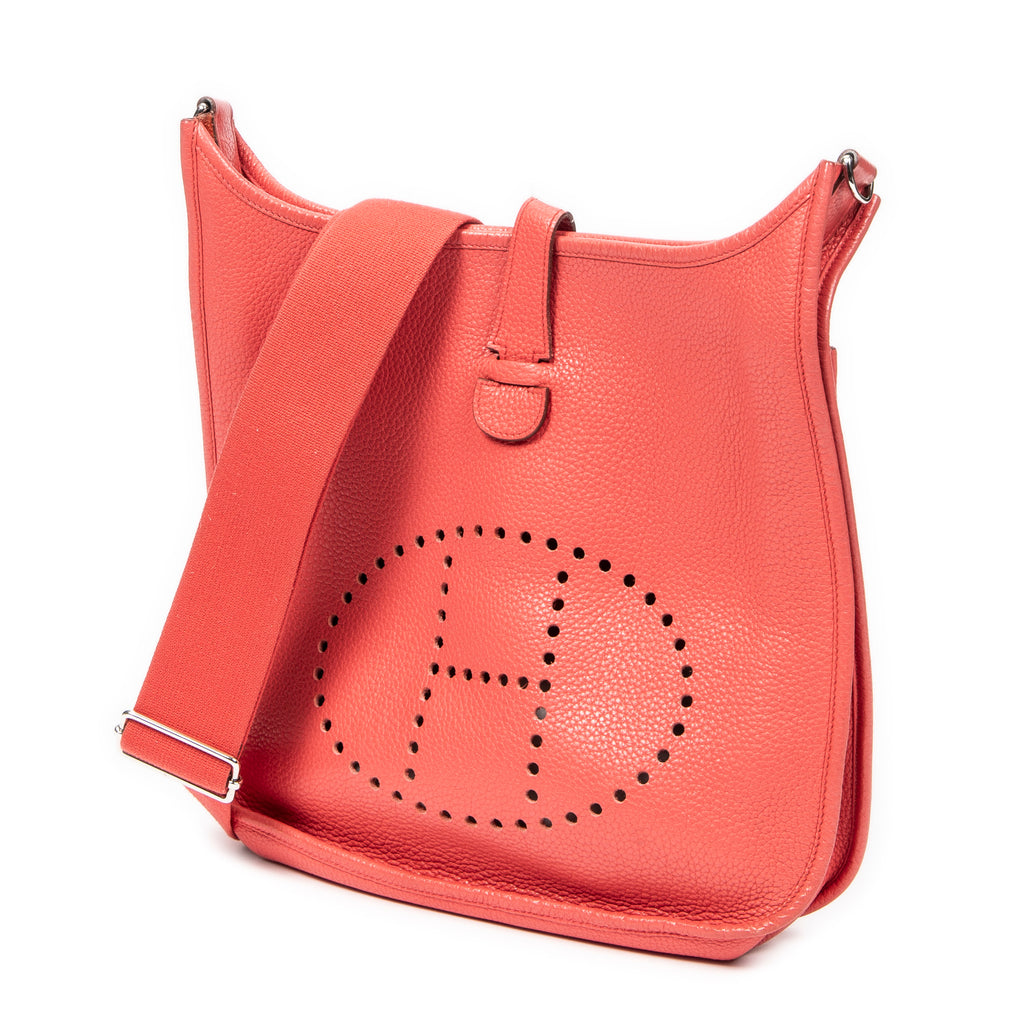Shoulder Bag Evelyne III GM Rouge Pivoine Togo Leather
