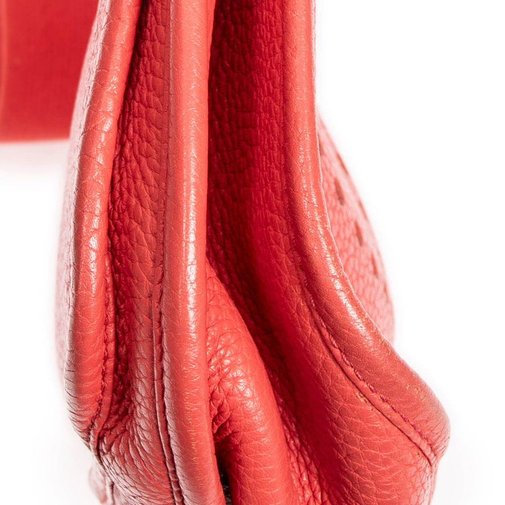 Shoulder Bag Evelyne III GM Rouge Pivoine Togo Leather