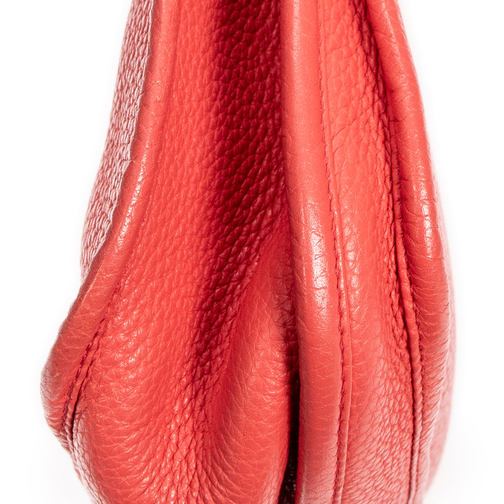 Shoulder Bag Evelyne III GM Rouge Pivoine Togo Leather