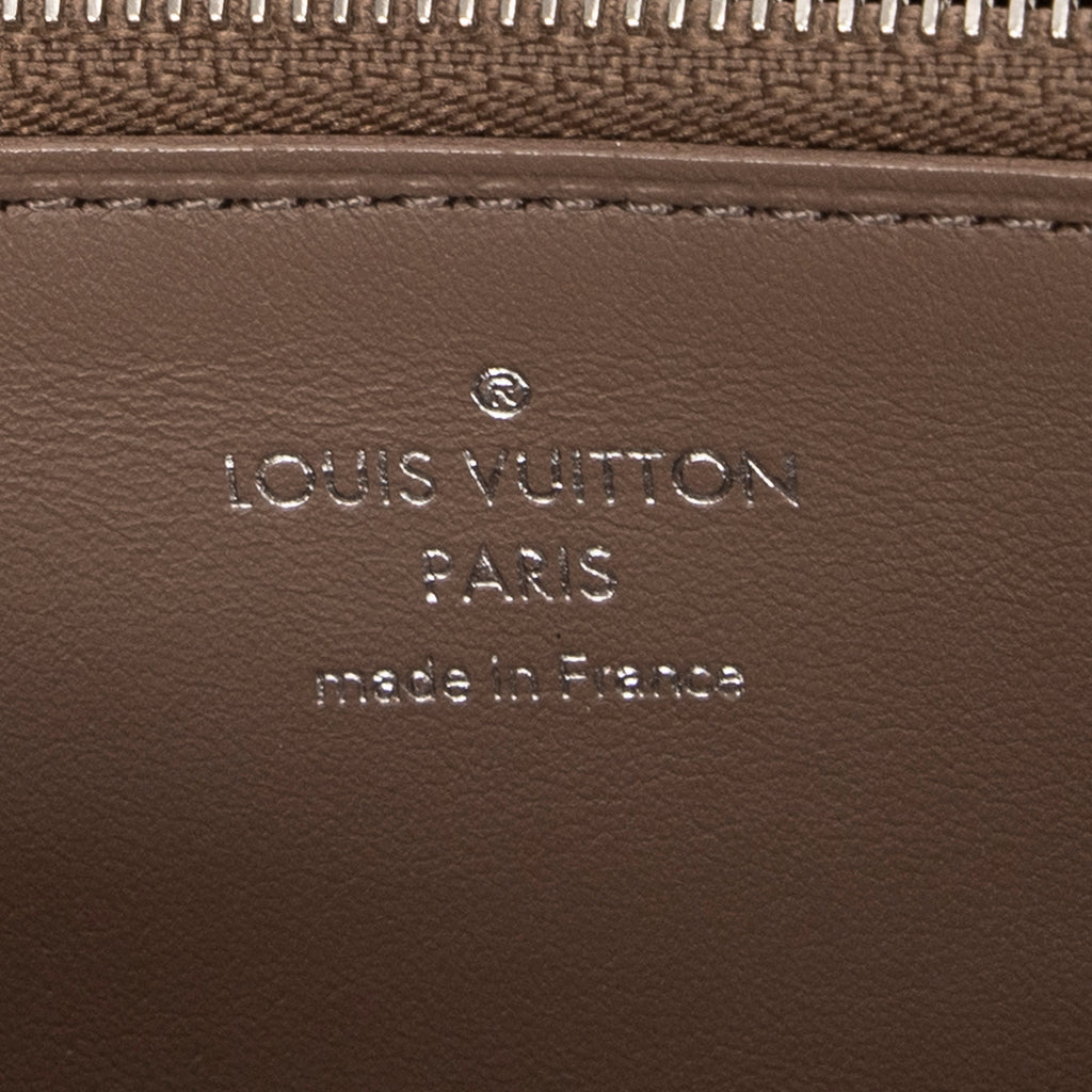 Wallet Comete Wallet Light Pink Taurillon Leather