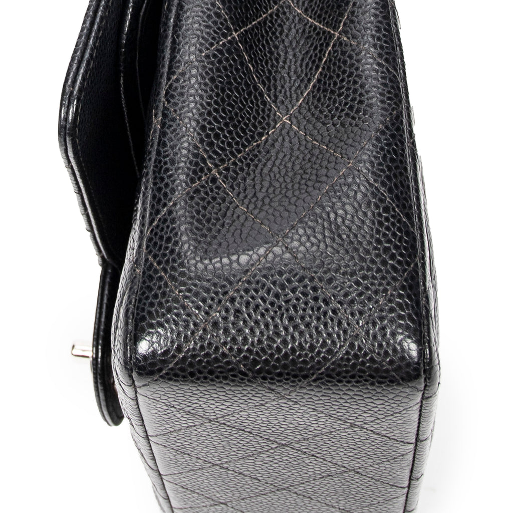 Shoulder Bag Classic Double Flap 26 Black Quilted Caviar Leather