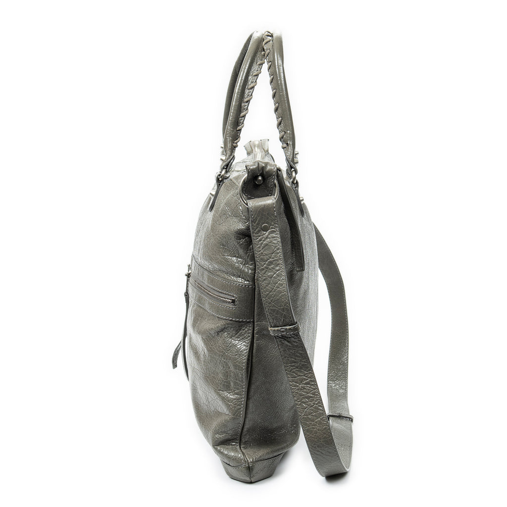 Shoulder bag Large Classic Square Carryall Grey Distressed Calfskin Leather