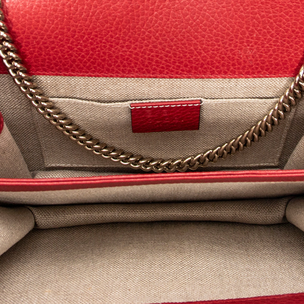 Shoulder bag Small Interlocking GG Chain Crossbody Red Grained Calfskin Leather
