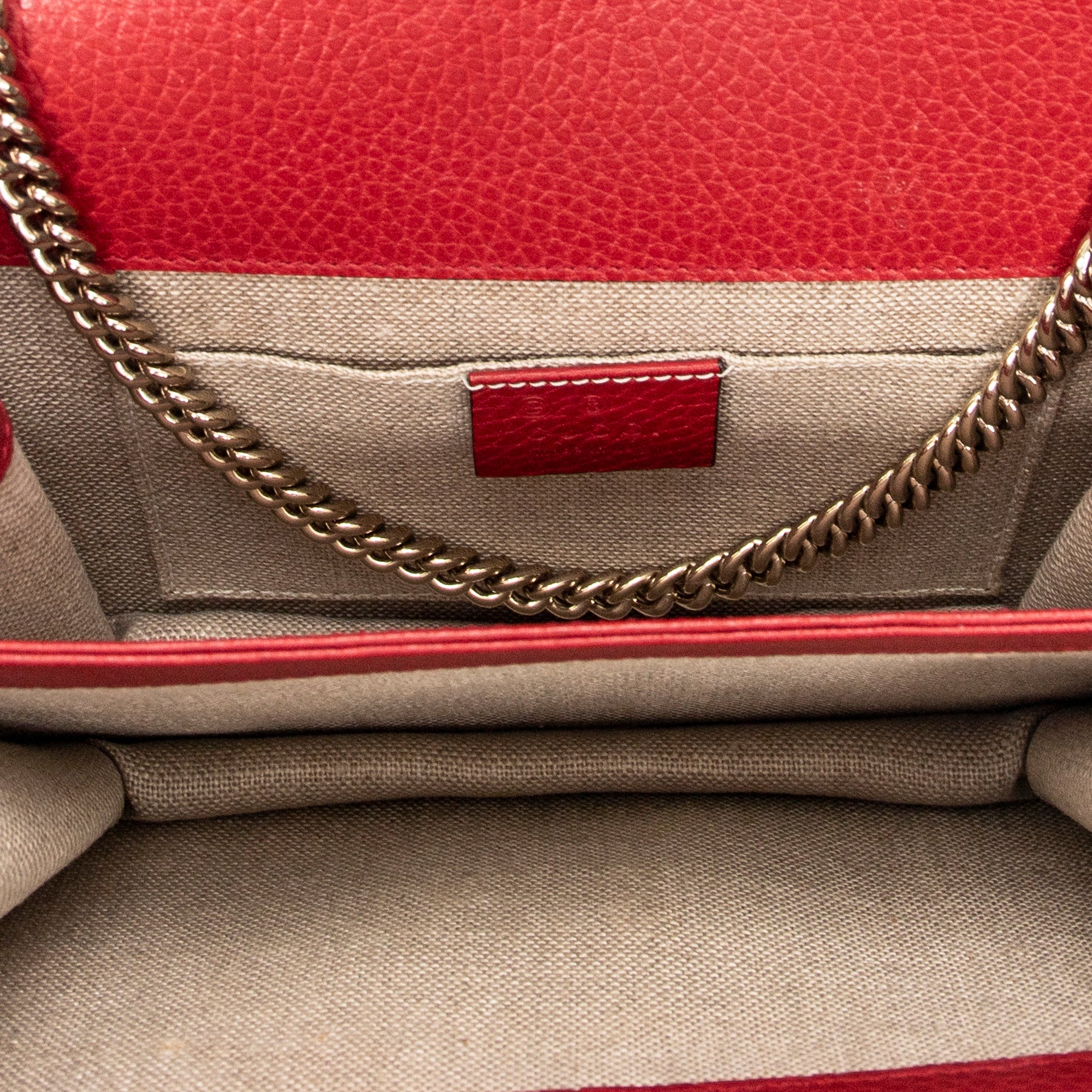 Shoulder bag Small Interlocking GG Chain Crossbody Red Grained Calfskin Leather
