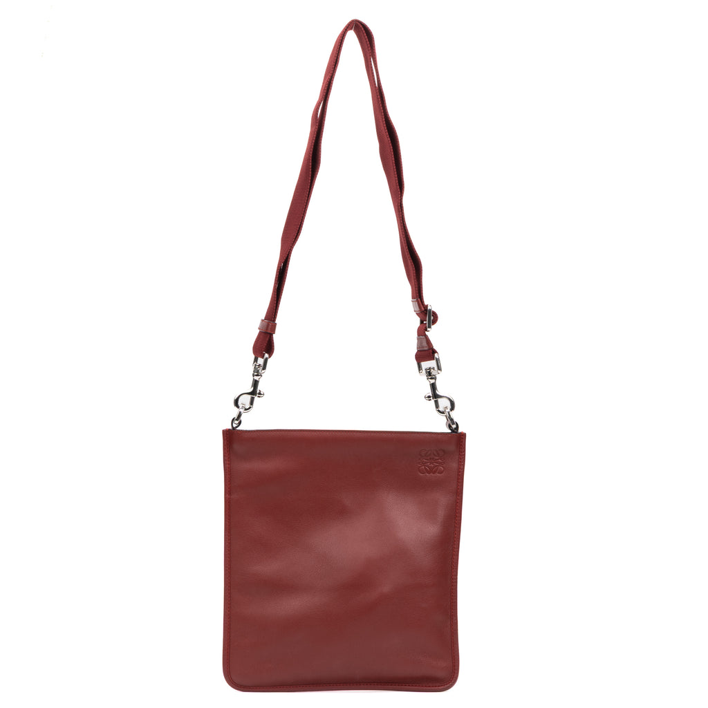 Shoulder bag Anagram Crossbody Maroon Grained Calfskin Leather