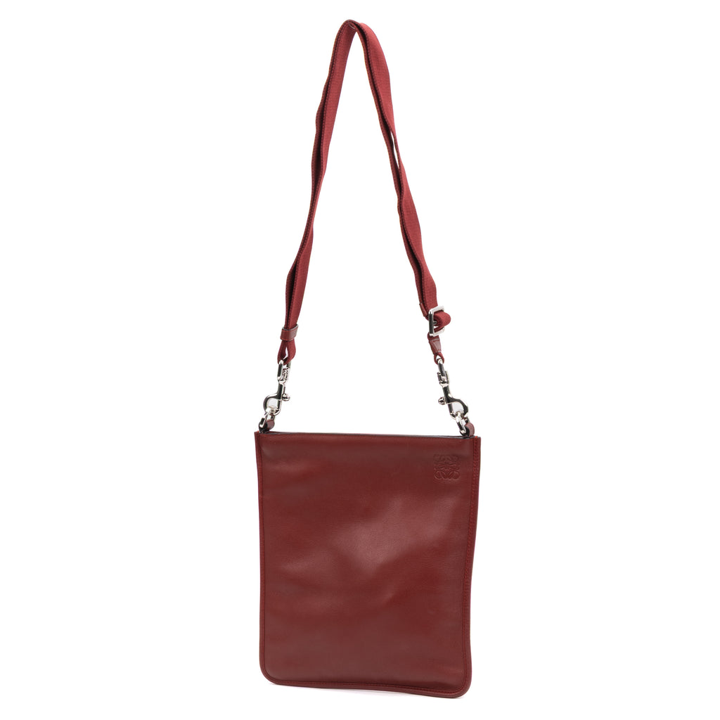 Shoulder bag Anagram Crossbody Maroon Grained Calfskin Leather
