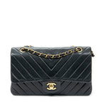 Shoulder bag Classic Double Flap 26 Black Chevron Quilted Calfskin Leather