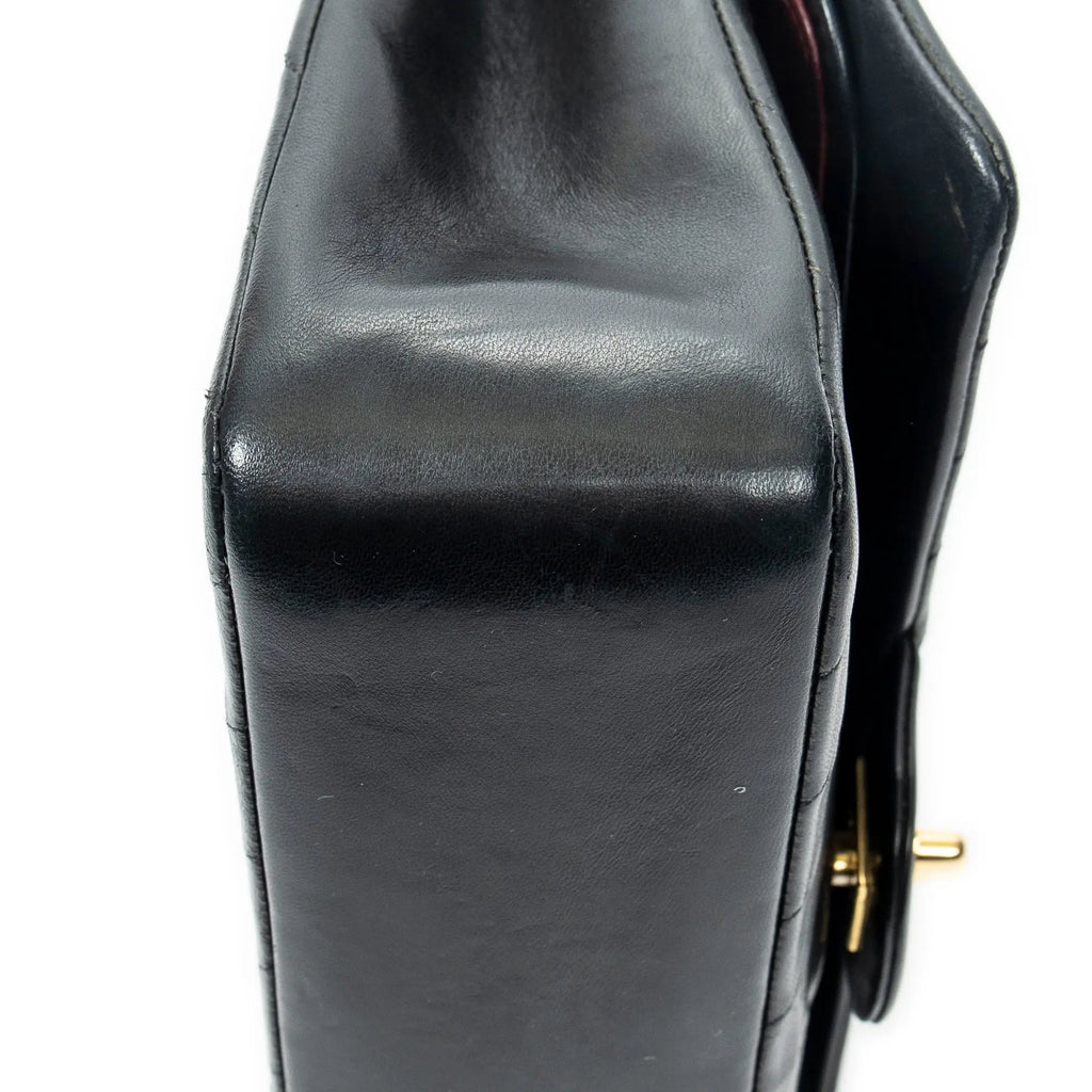 Shoulder bag Classic Double Flap 26 Black Chevron Quilted Calfskin Leather