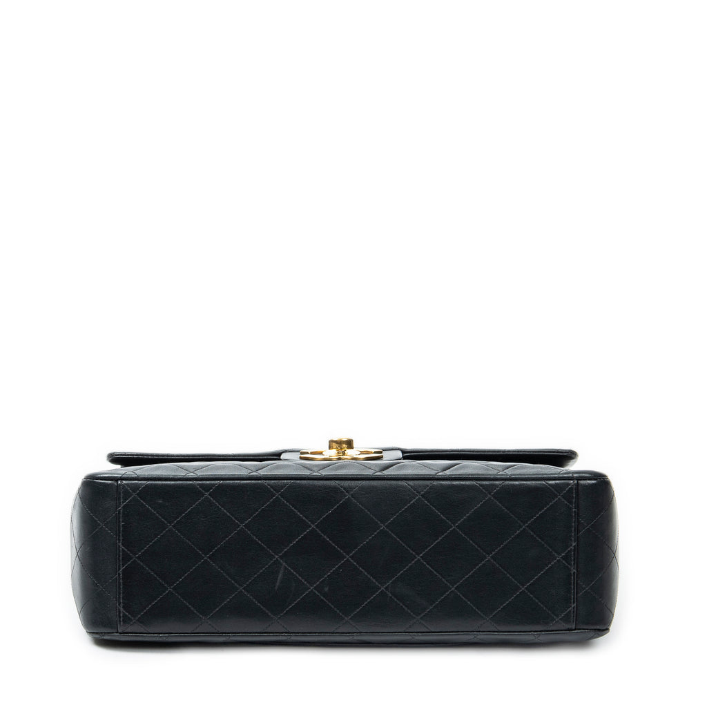 Shoulder bag Maxi Jumbo XL Flap Black Quilted Lambskin Leather