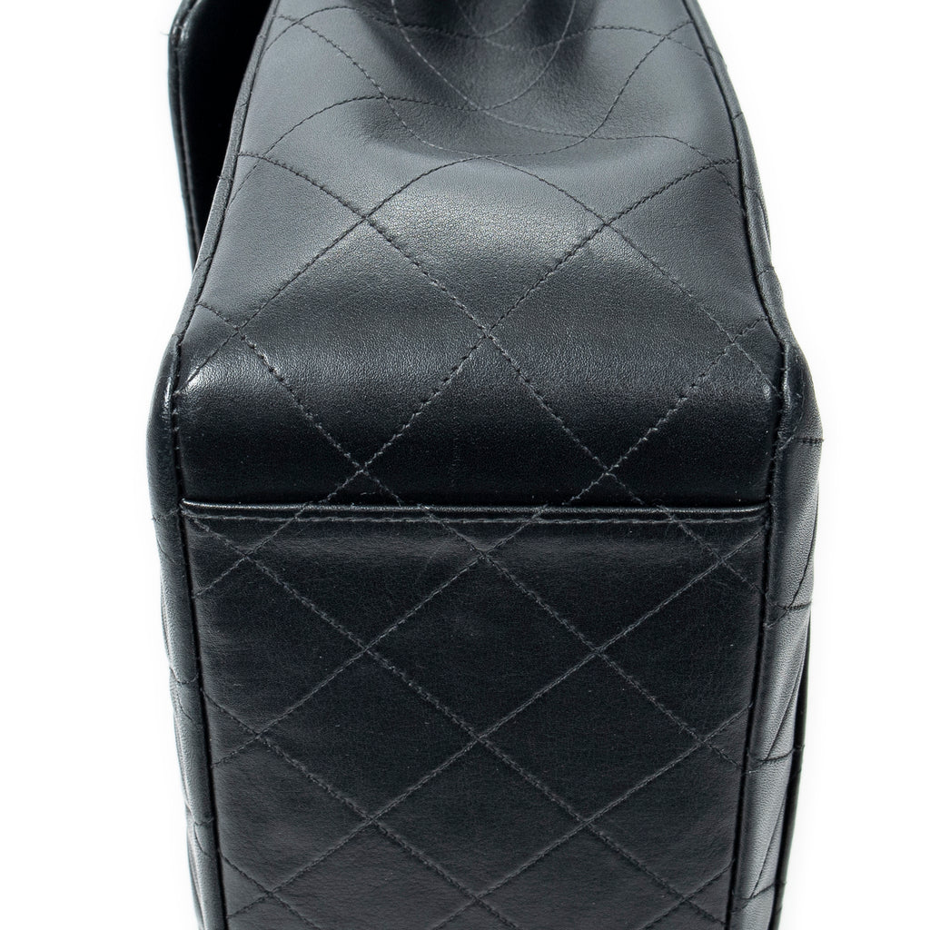 Shoulder bag Maxi Jumbo XL Flap Black Quilted Lambskin Leather