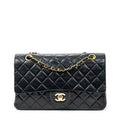 Shoulder bag Classic Double Flap 26 Black Quilted Lambskin Leather