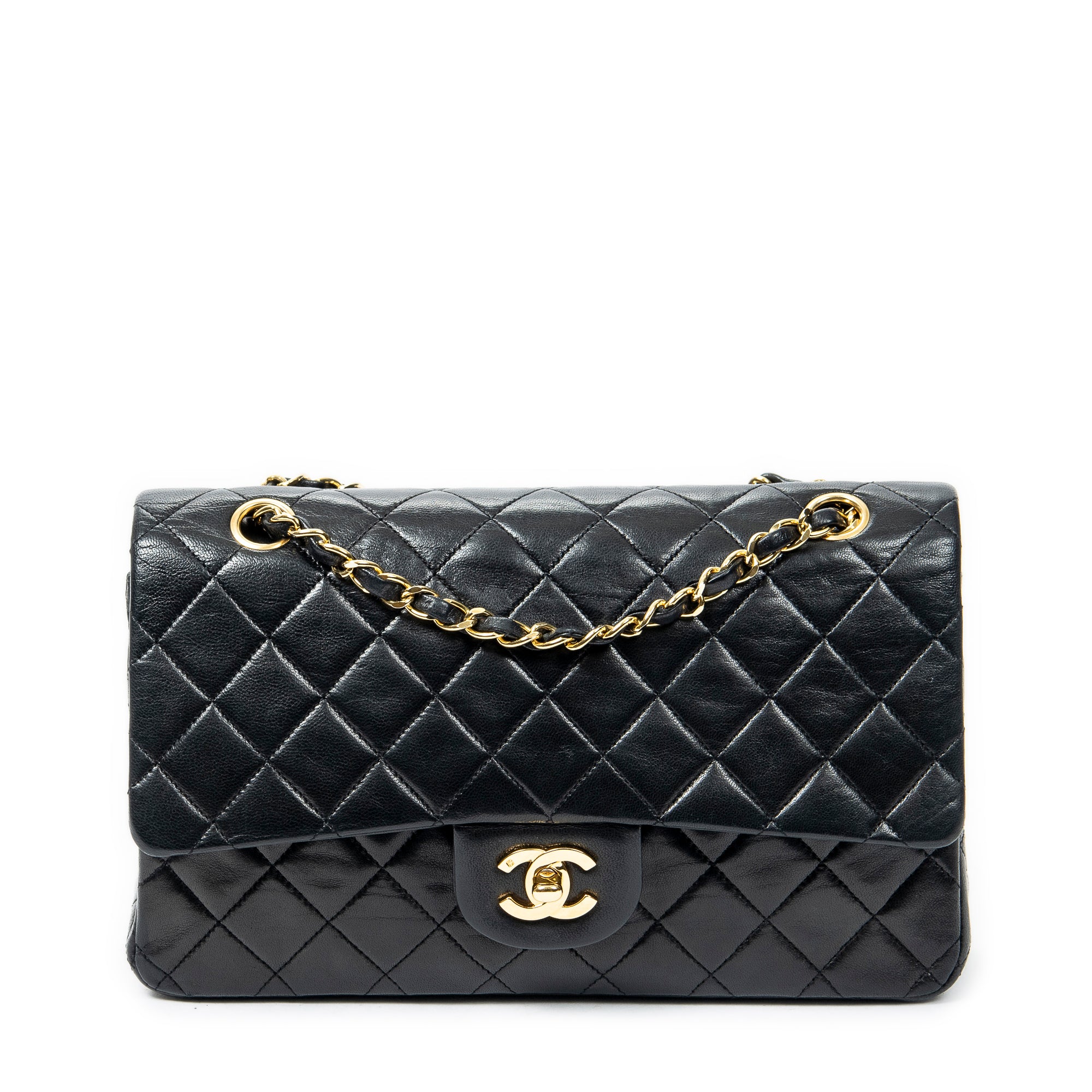 Shoulder bag Classic Double Flap 26 Black Quilted Lambskin Leather