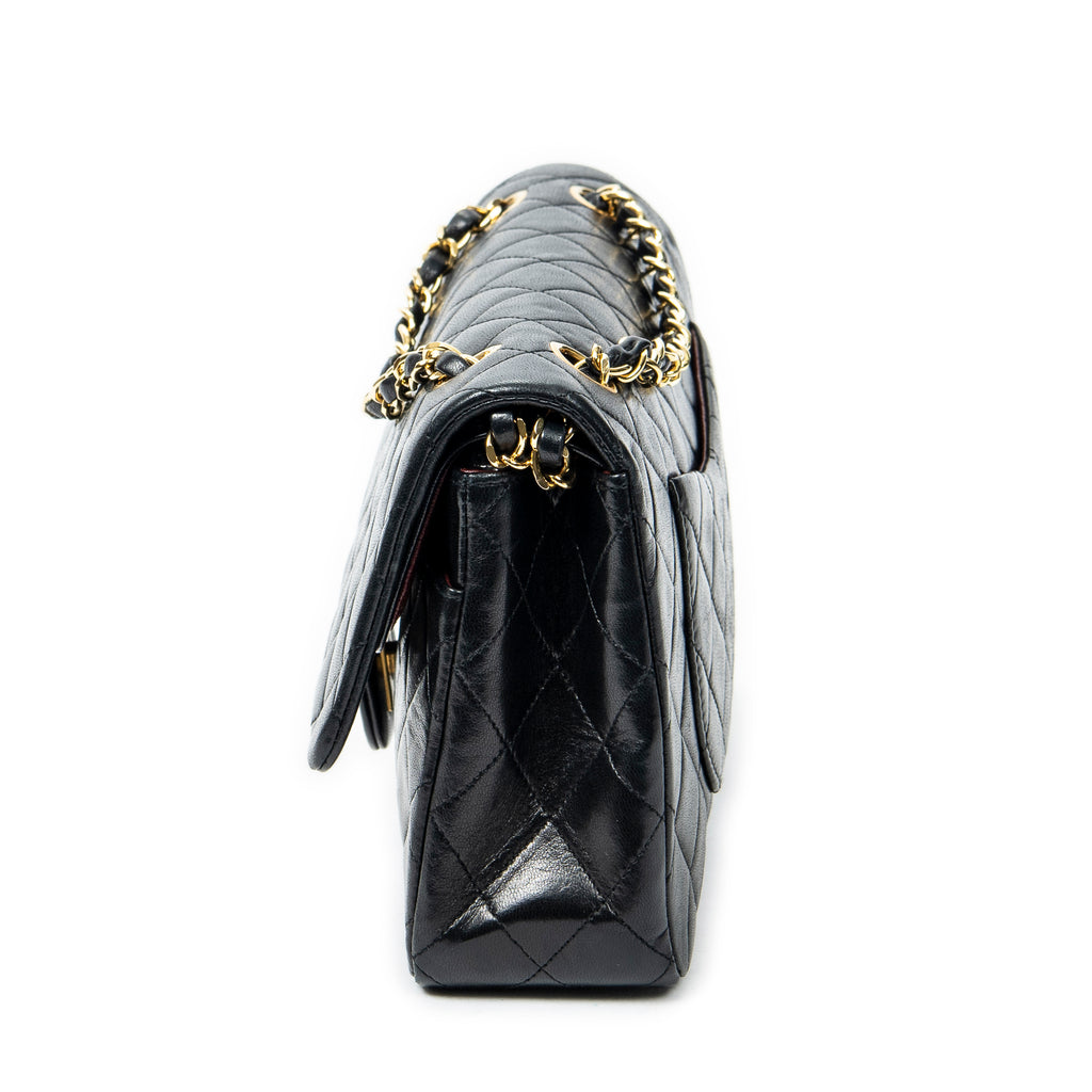 Shoulder bag Classic Double Flap 26 Black Quilted Lambskin Leather
