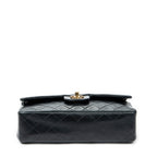 Shoulder bag Classic Double Flap 26 Black Quilted Lambskin Leather