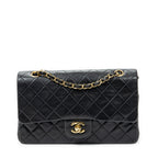 Shoulder bag Classic Double Flap 26 Black Quilted Lambskin Leather