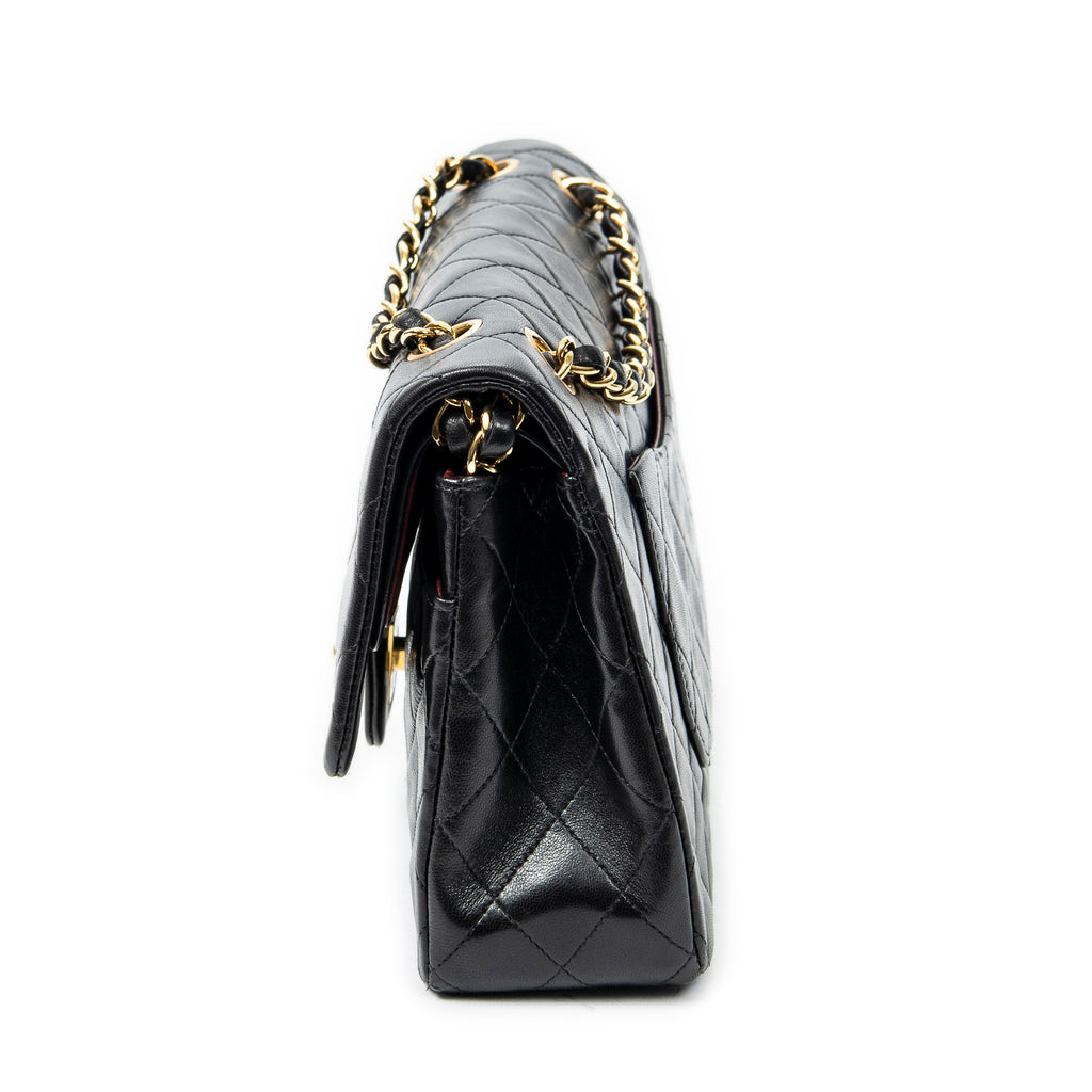 Shoulder bag Classic Double Flap 26 Black Quilted Lambskin Leather