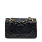Shoulder bag Classic Double Flap 26 Black Quilted Lambskin Leather