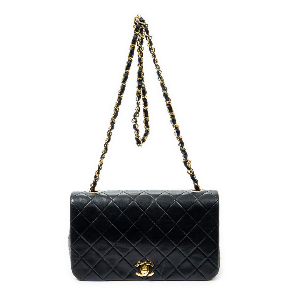 Sac à bandoulière Mademoiselle Full Flap en cuir d'agneau matelassé noir
