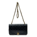 Sac à bandoulière Mademoiselle Full Flap en cuir d'agneau matelassé noir
