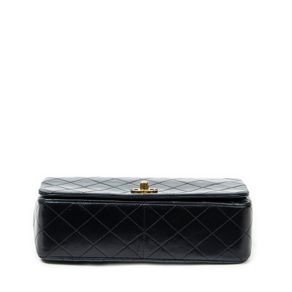 Sac à bandoulière Mademoiselle Full Flap en cuir d'agneau matelassé noir