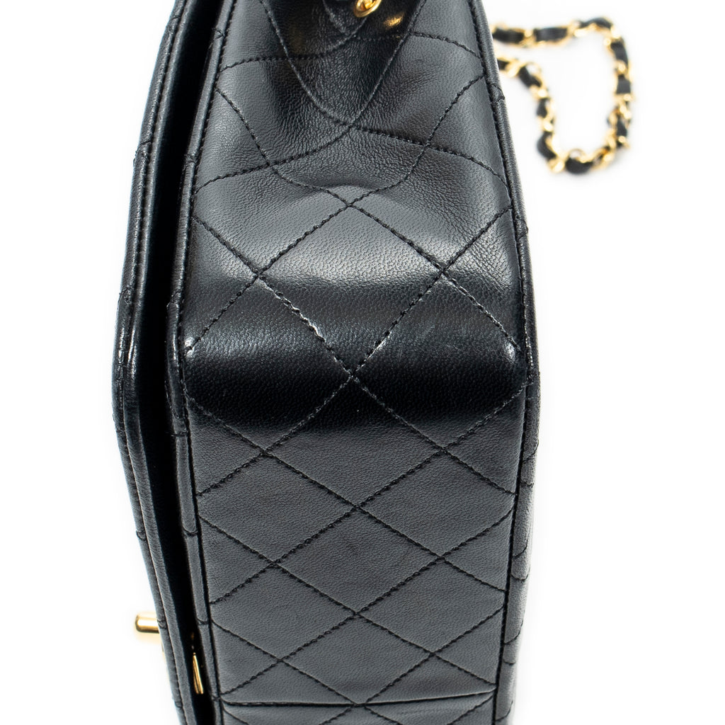 Sac à bandoulière Mademoiselle Full Flap en cuir d'agneau matelassé noir