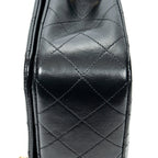 Bolso de hombro CC Turn Lock Mademoiselle Full Flap de cuero de cordero acolchado negro