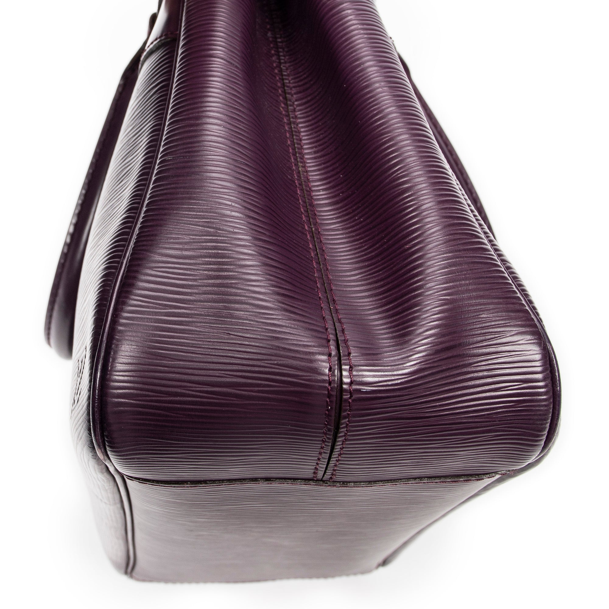 Handbag Passy PM Cassis Epi