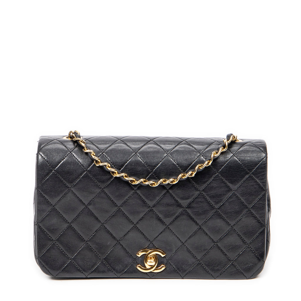 Shoulder bag CC Turn Lock Mademoiselle Full Flap Black Quilted Lambskin Leather