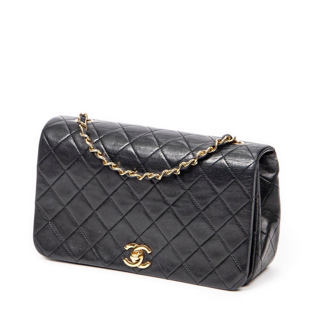 Shoulder bag CC Turn Lock Mademoiselle Full Flap Black Quilted Lambskin Leather