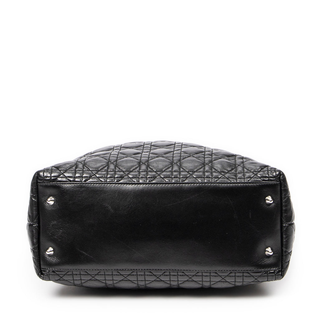 Shoulder bag Medium Soft Shopping Tote Black Cannage Lambskin Leather