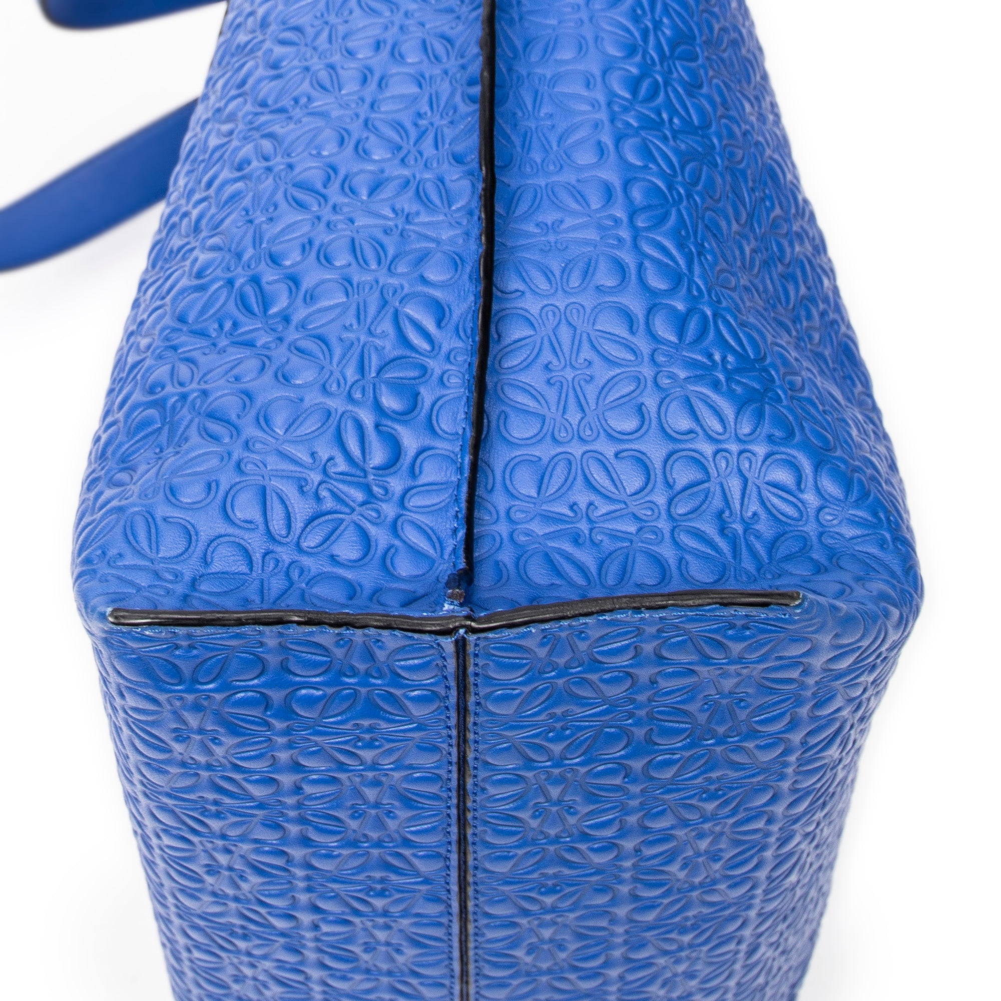Shoulder bag Vertical Anagram Tote Royal Blue Anagram Embossed Calfskin Leather