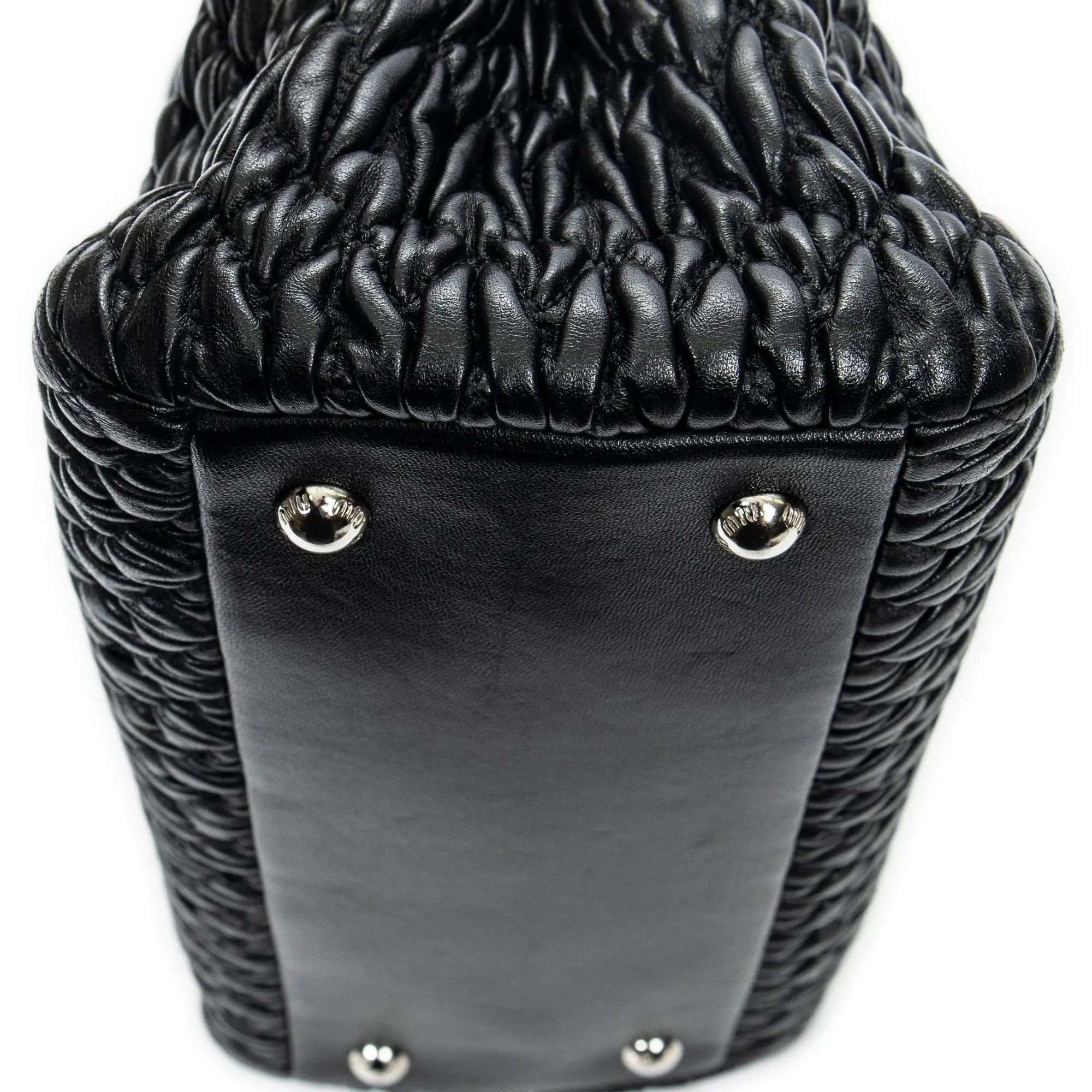 Bolso de hombro Mediano Crystal Tote Piel Matelassé Negra