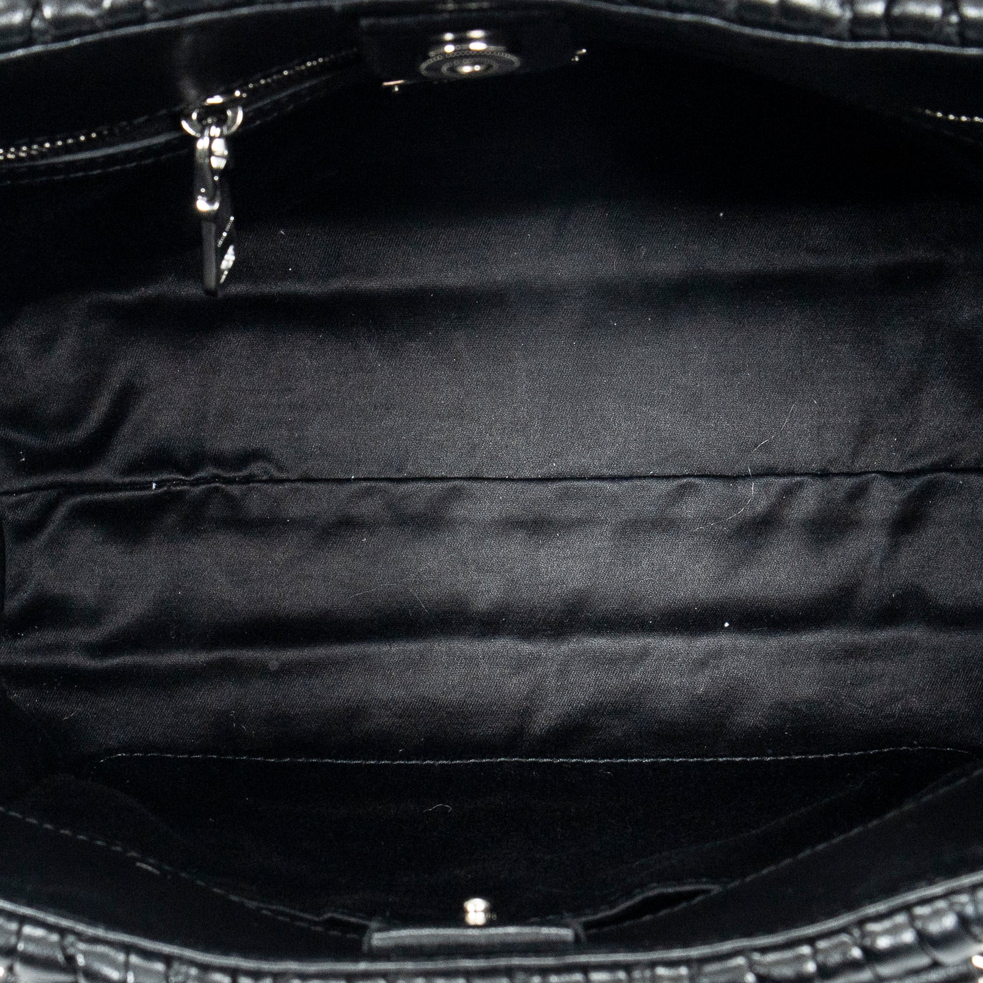 Shoulder bag Medium Crystal Tote Black Matelasse Leather