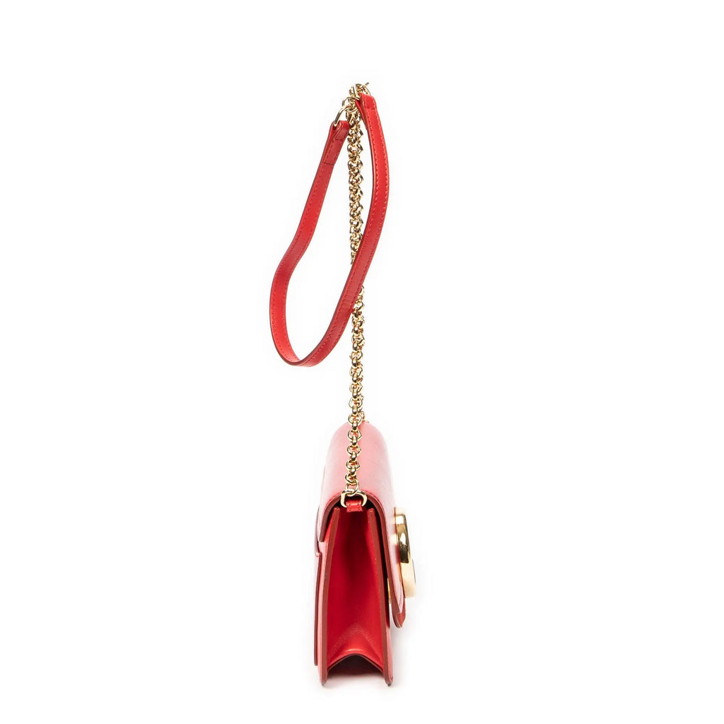 Bolso de hombro C Chain Clutch Piel de becerro roja