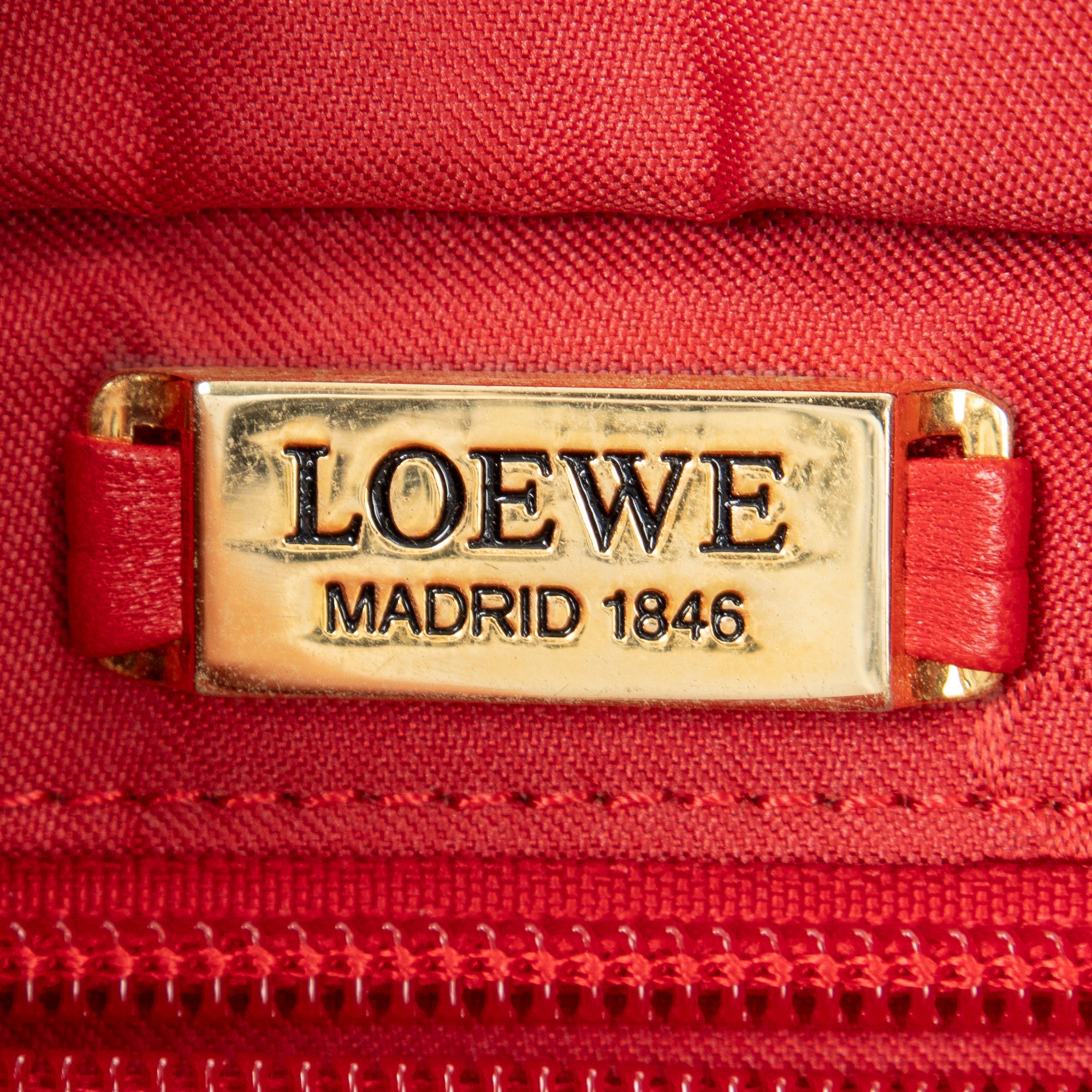 Shoulder Bag Small Vintage Anagram Tote Red Calfskin Leather