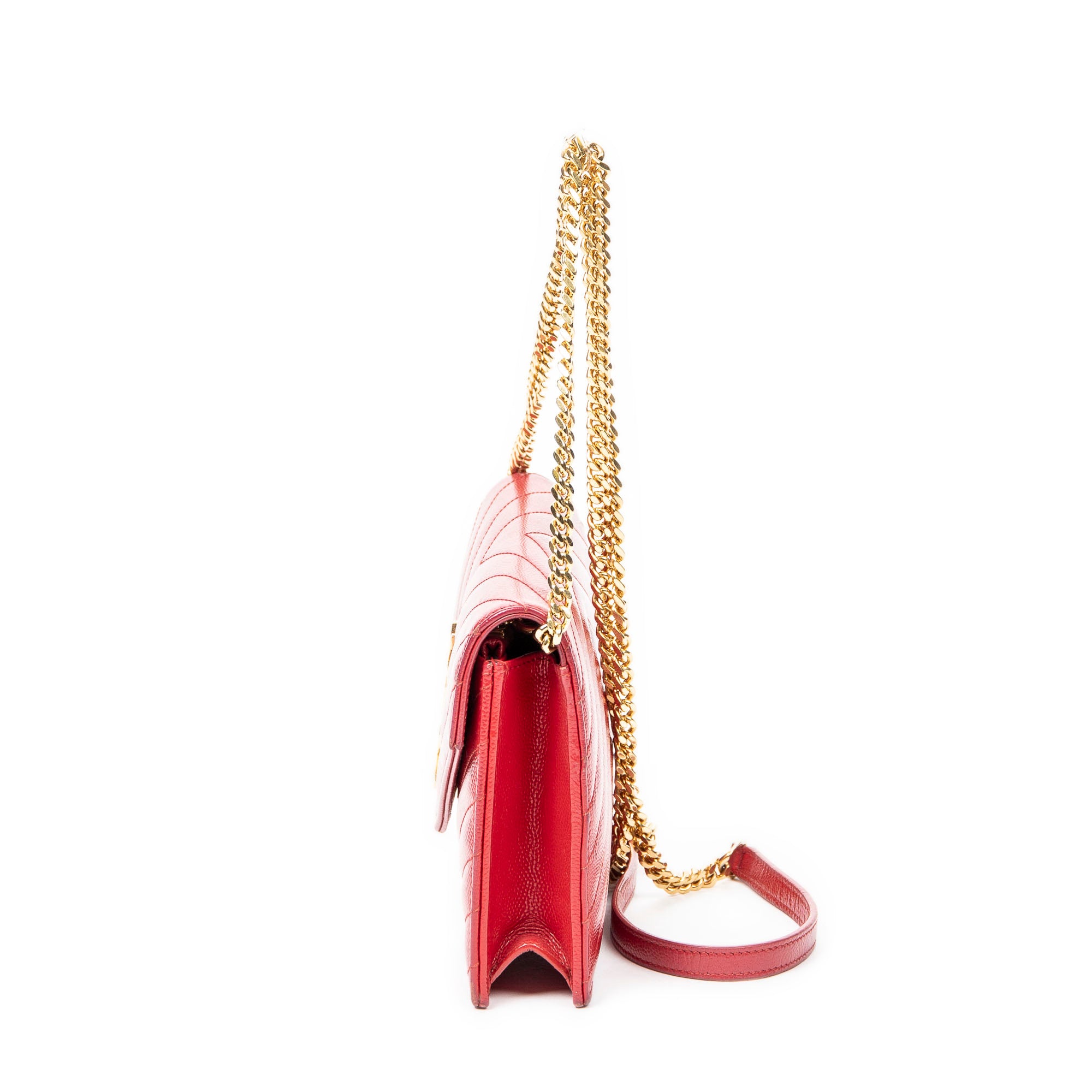 Shoulder bag Envelope Wallet On Chain Red Quilted Grain de Poudre Leather