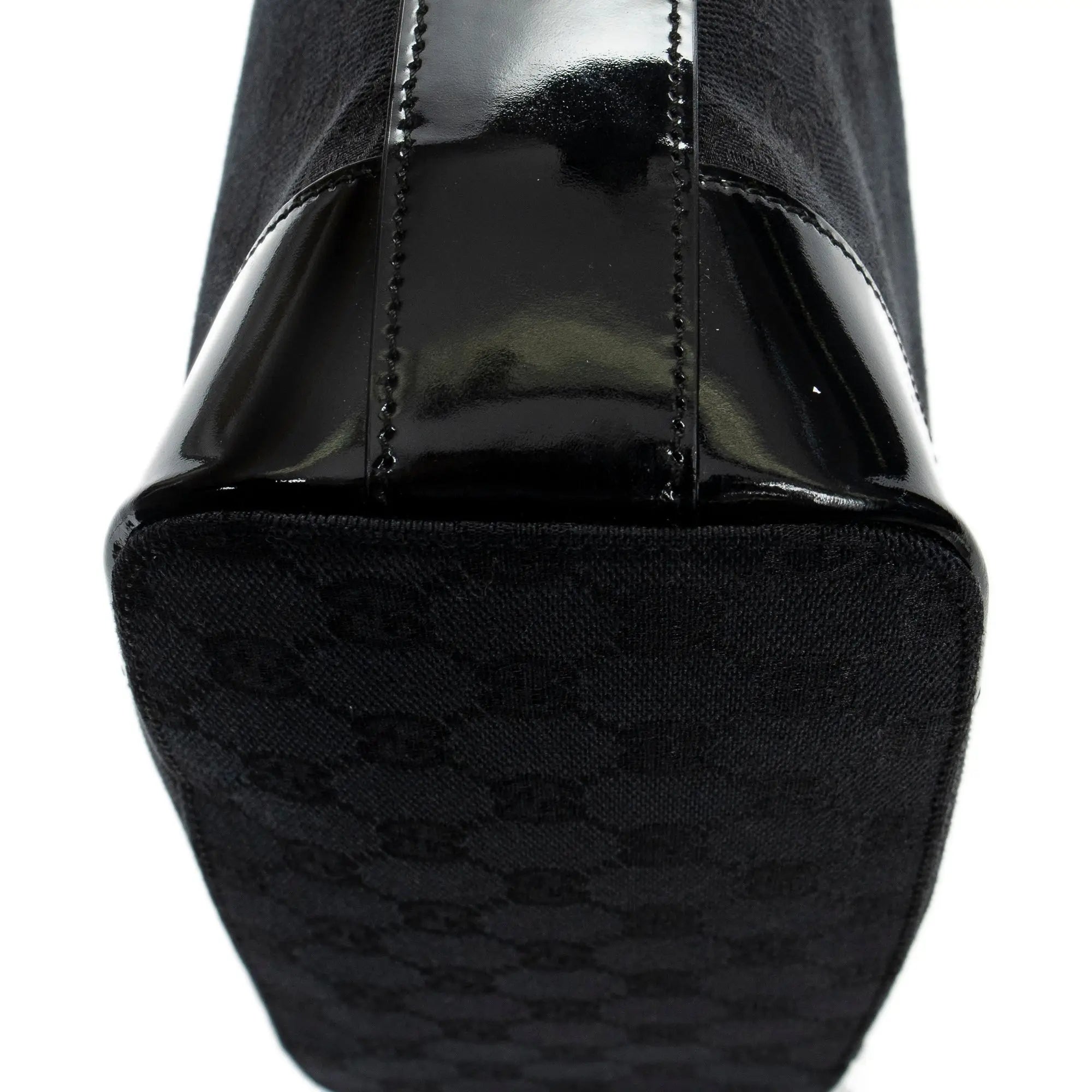 Gucci - Sac Hobo zippé épaule - Noir