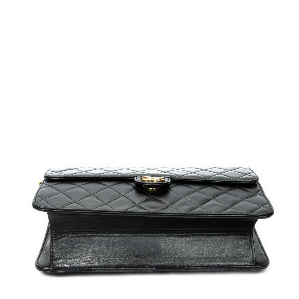 Shoulder Bag Vintage Push Lock Straight Flap Black Quilted Lambskin Leather