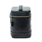 Bolso de mano CC Tall Vanity Case Piel de caviar negra