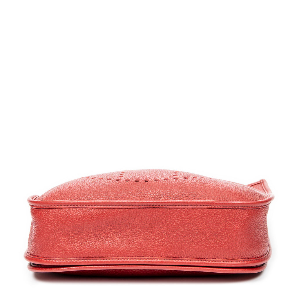 Shoulder Bag Evelyne III PM Rouge Clemence Leather