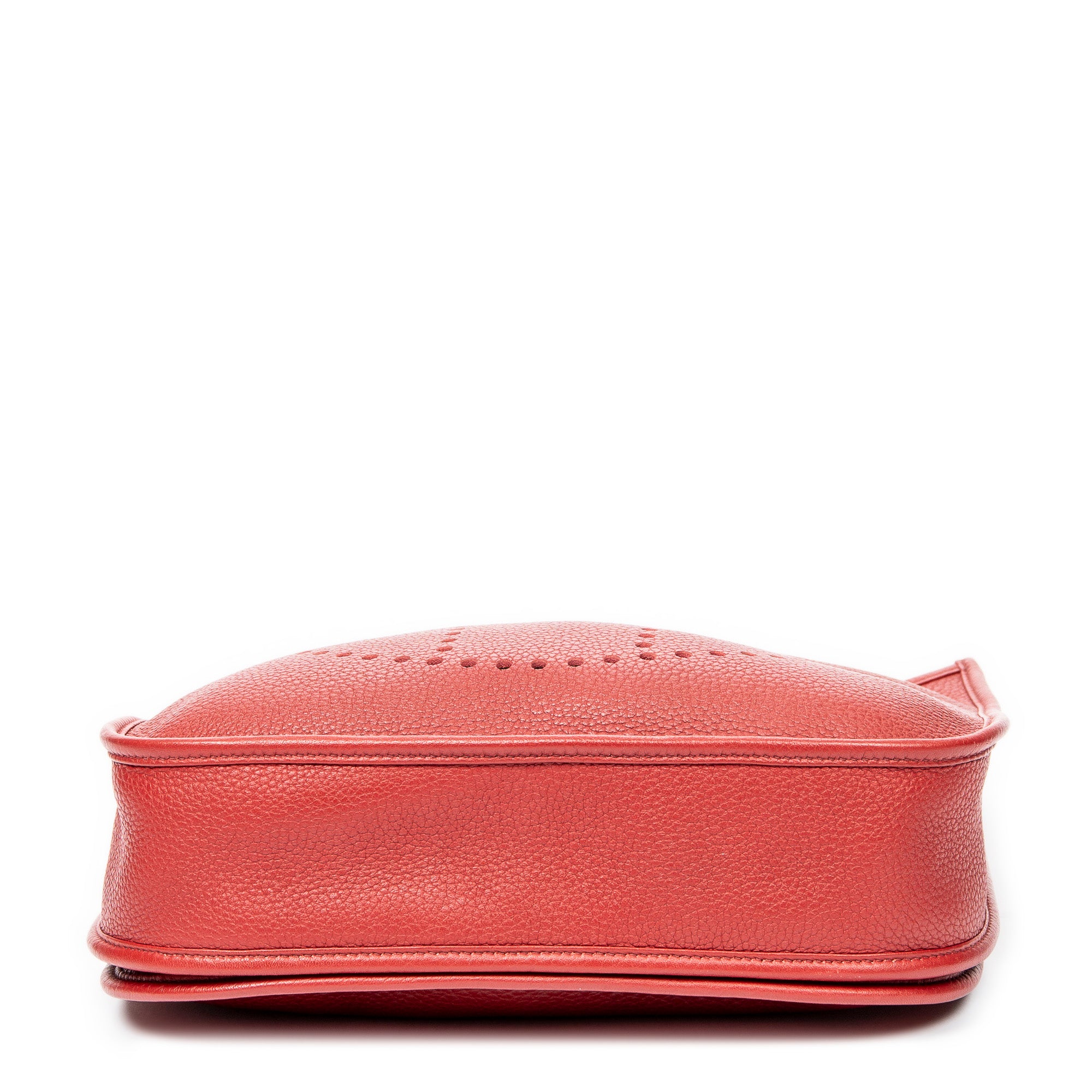 Shoulder Bag Evelyne III PM Rouge Clemence Leather