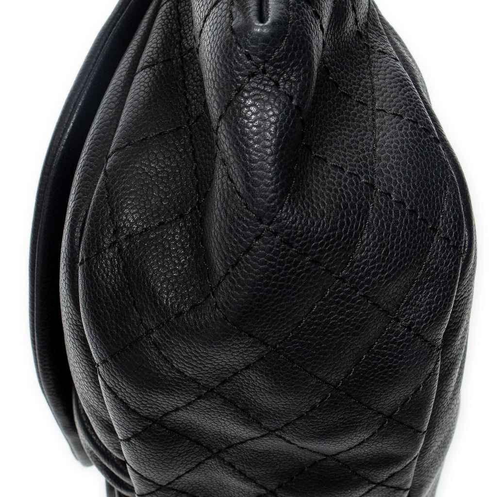 Shoulder Bag Timeless Accordion Flap Black Caviar Leather