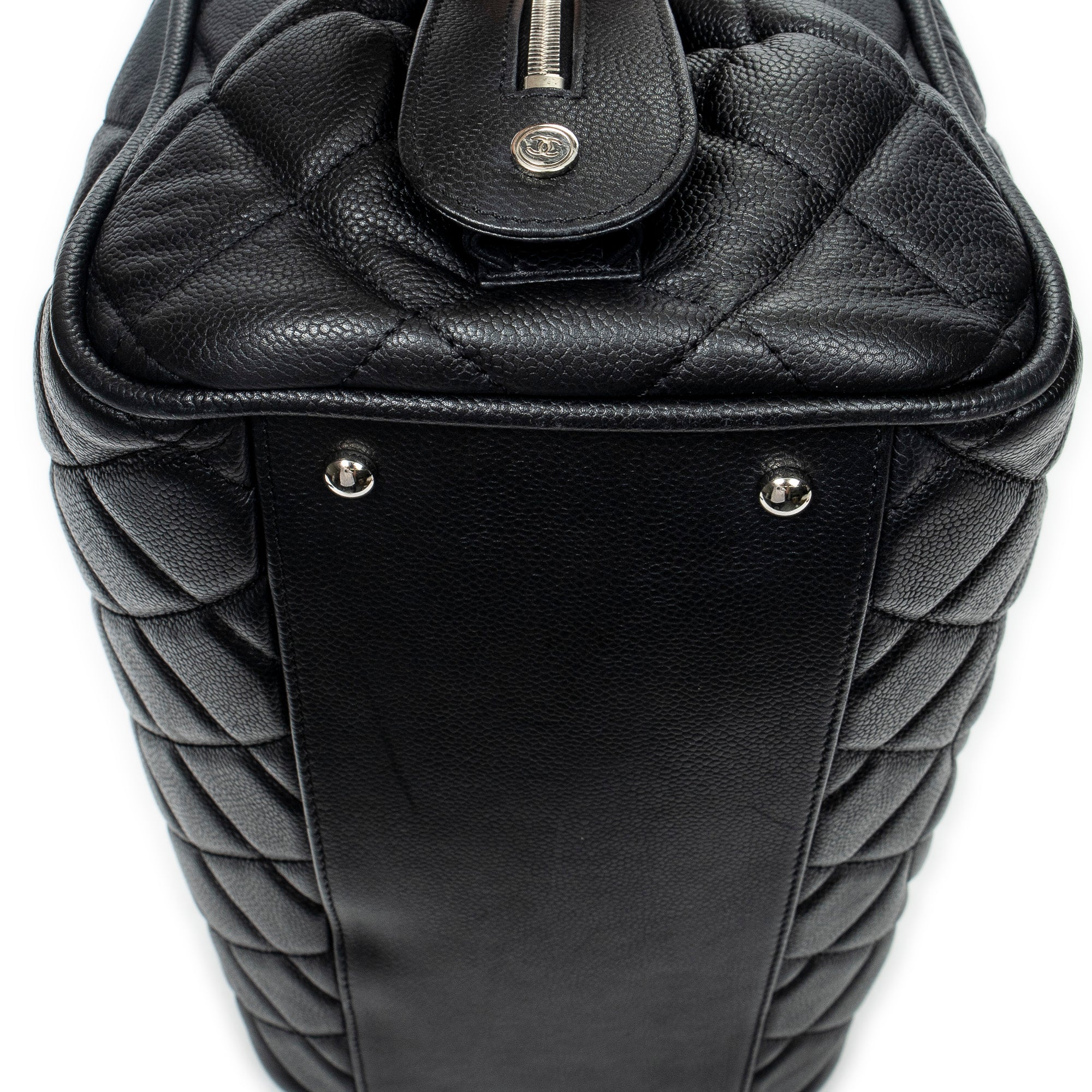 Shoulder Bag Timeless Boston Black Quilted Caviar Leather