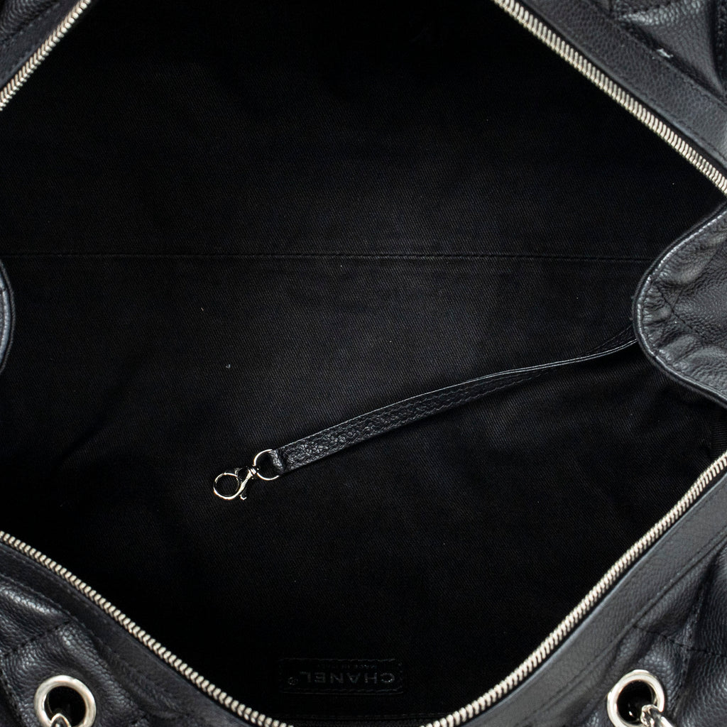 Shoulder Bag Timeless Boston Black Quilted Caviar Leather