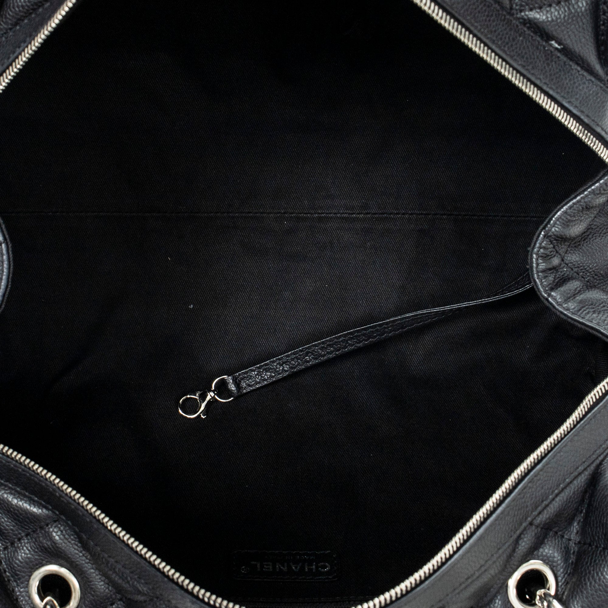 Shoulder Bag Timeless Boston Black Quilted Caviar Leather